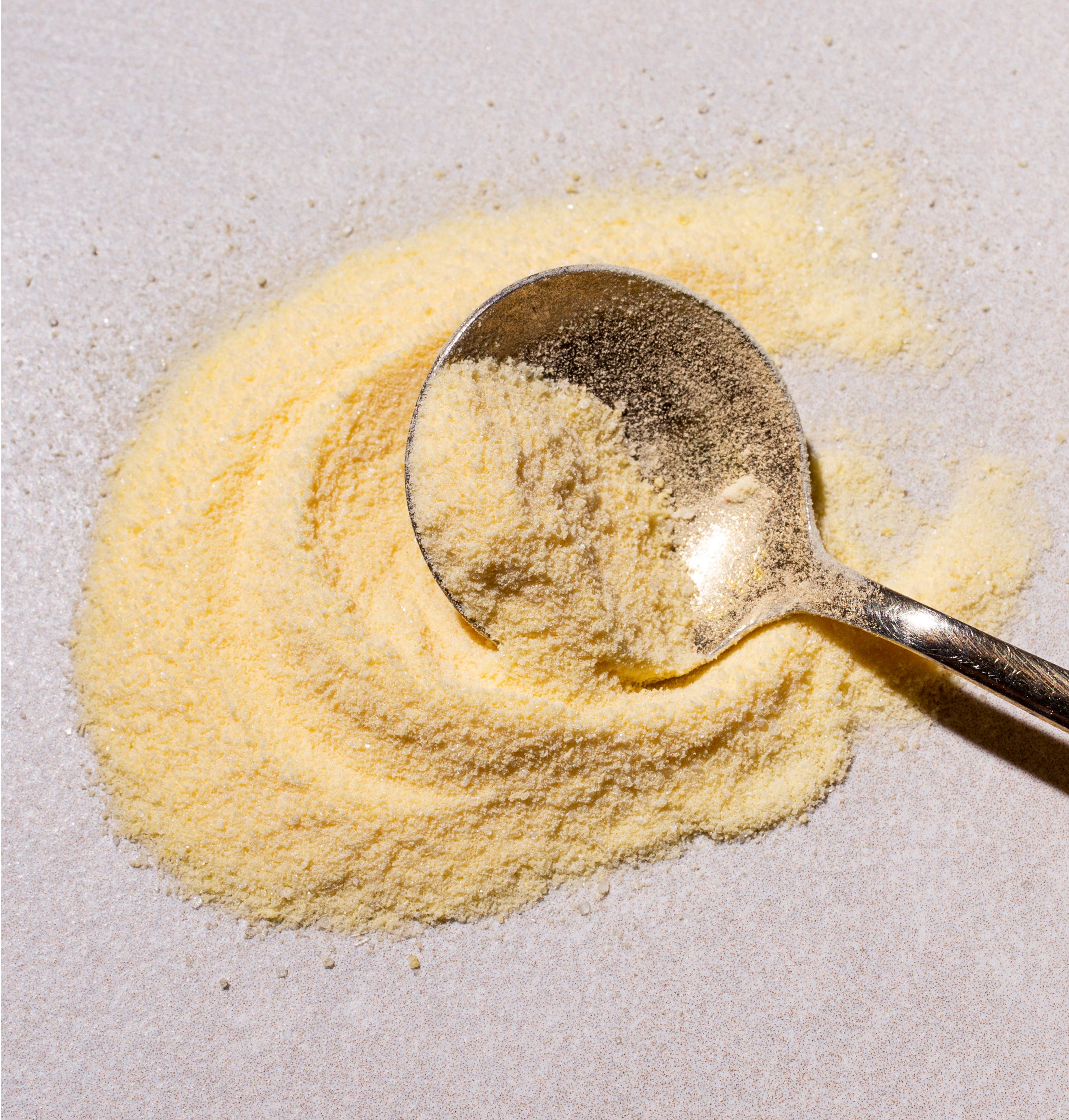 Skin Essentials | With hyaluronic acid, niacin and vitamin C