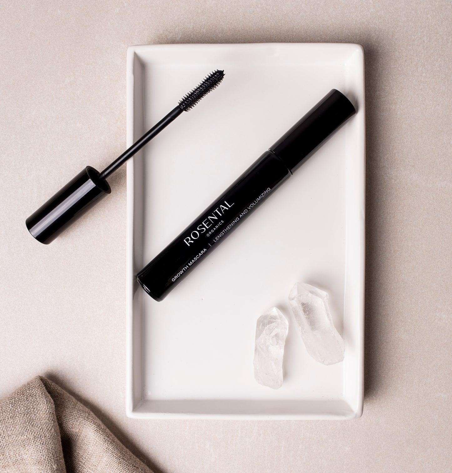 Growth Mascara | Lengthening and Volumizing