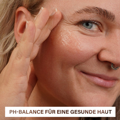 Cleansing Gel | Hydrating & pH regulating